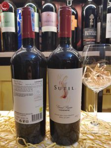 Rượu vang Cabernet Sauvignon sản xuất tại Chile