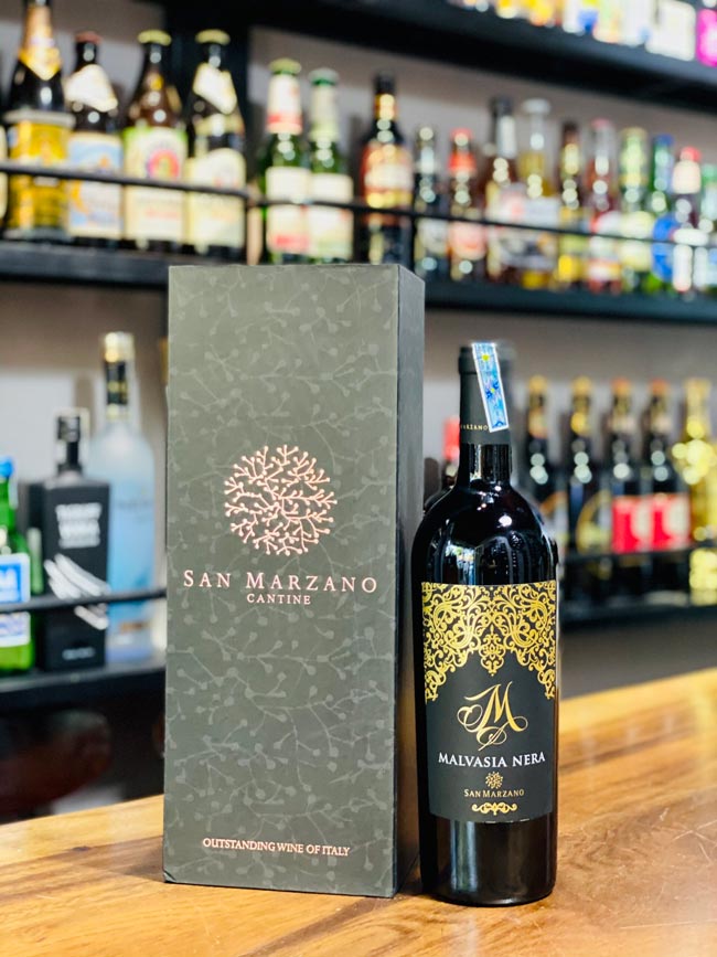 Rượu vang Ý ngon M Malvasia Nera