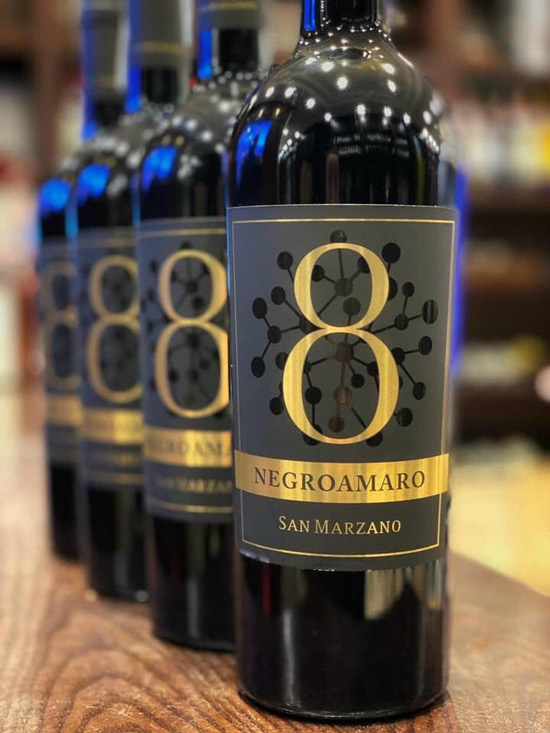 Bên cạnh rượu vang M không thể không nhắc tới rượu vang số 8 của San Marzano